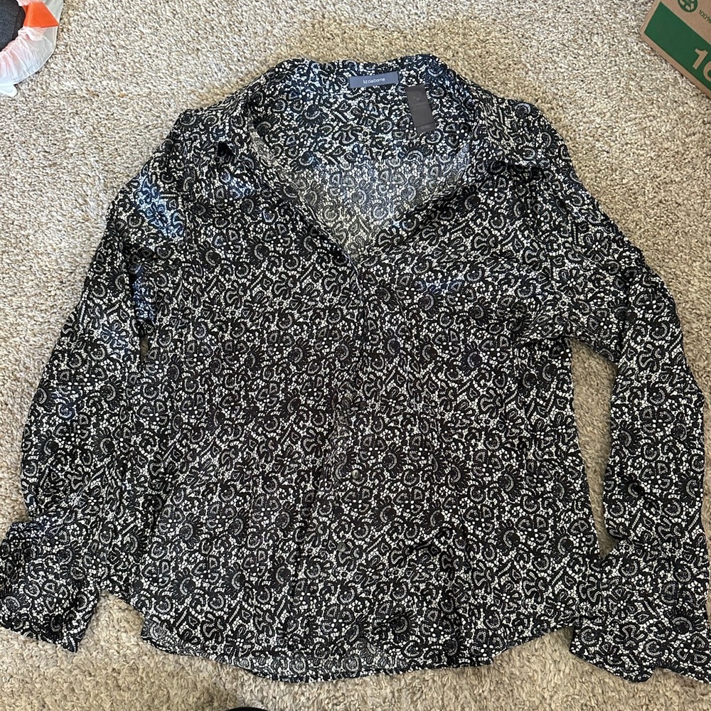 Liz Claiborne Monochrome Floral Blouse